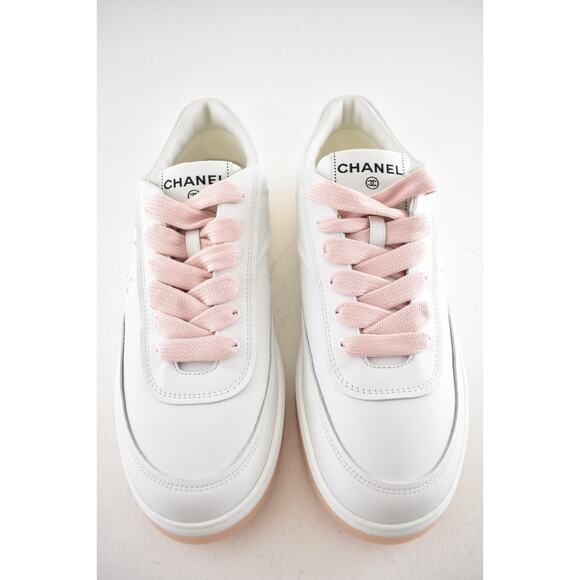 Chanel 24P White Pink Leather CC Logo Flat Lace Up Runner Trainer Sneaker 40 - Picture 9 of 15